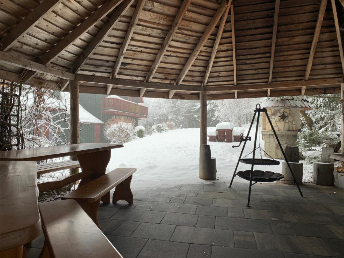 Gosciniec Pod Smrekami Bed & Breakfast Czorsztyn Exterior foto